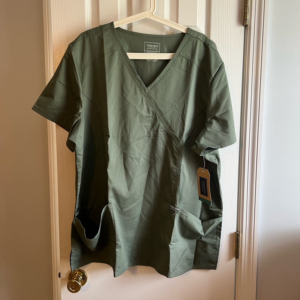 Cherokee work wear womens scrub top 3XL